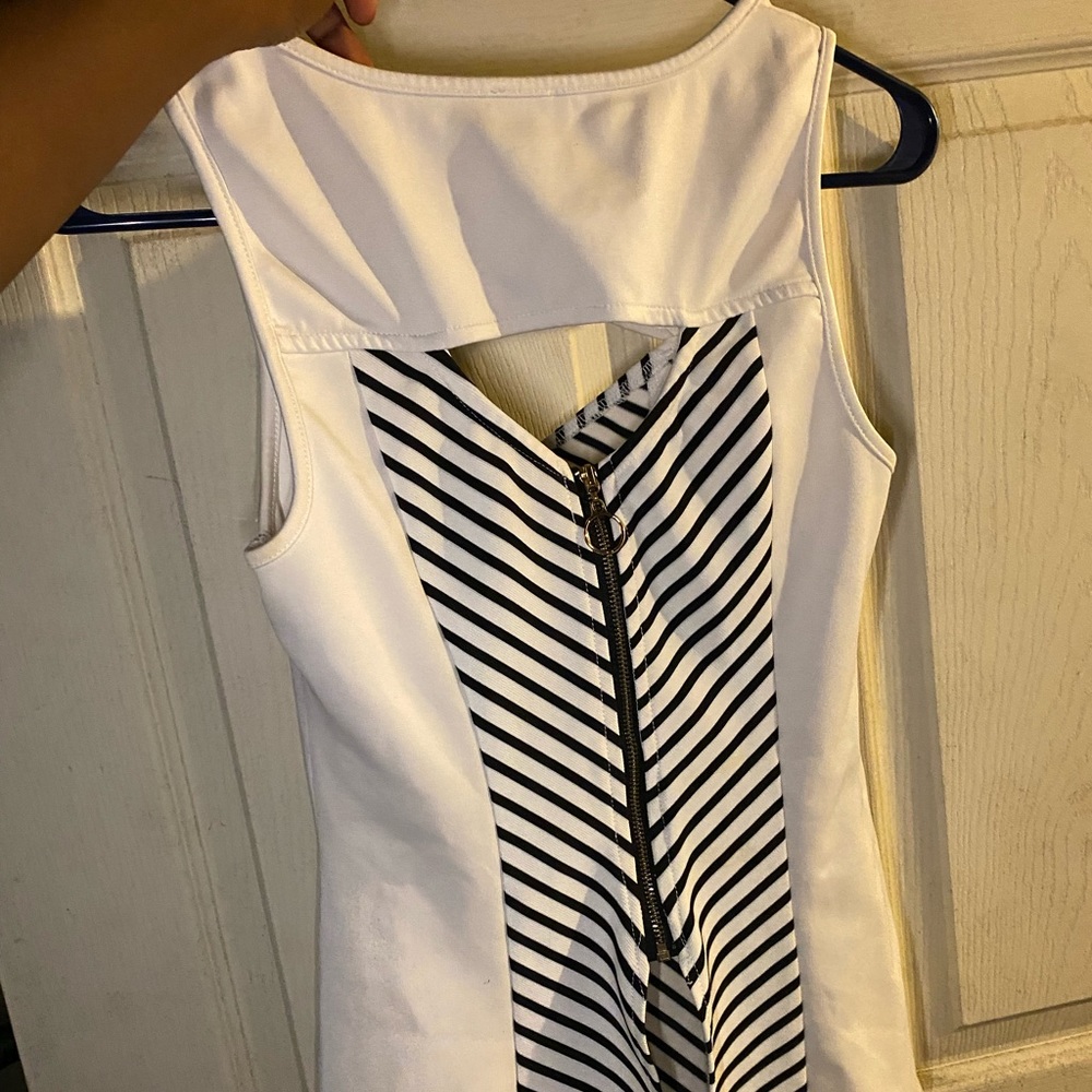 Bebe top - Picture 2 of 3